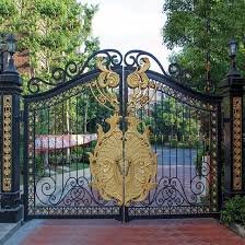 modern-cnc-and-wrought-iron-main-gate-designs-in-pakistan