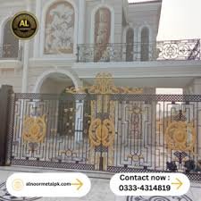 10 Feet vs 12 Feet Wrought Iron Main Gate in Pakistan: Which Size is Right for Your Driveway?