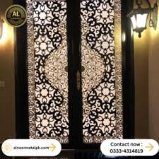 Top 5 Wrought Iron Double Door Grill Gate Designs for Grand Entrances in DHA & Bahria Town Pakistan